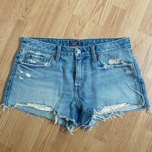 Abercrombie vintage vibes cutoff shorts size 8/29w